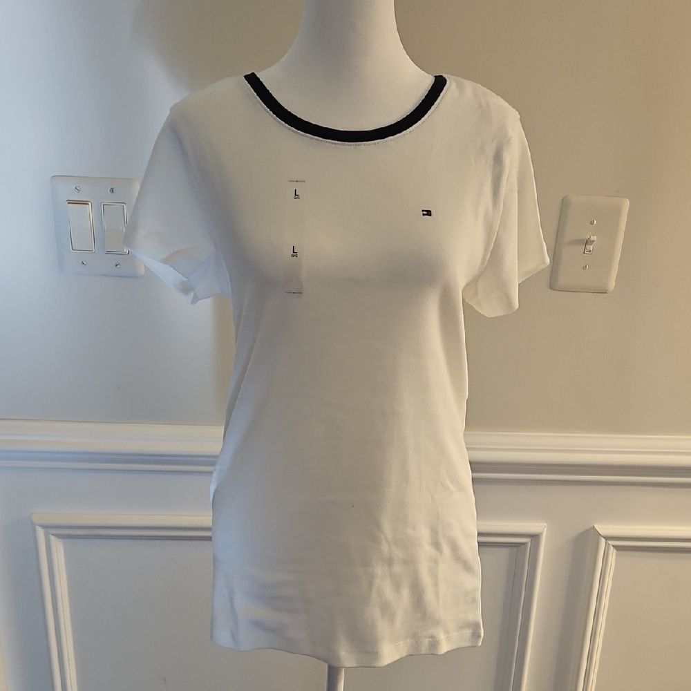 Tommy Hilfiger White Womens Tee - Never Worn